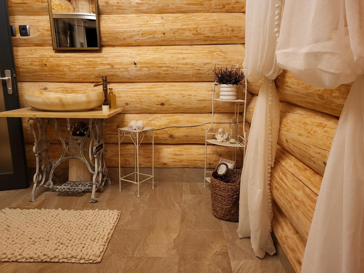 Harghita Log Houses Ivó Kültér fotó